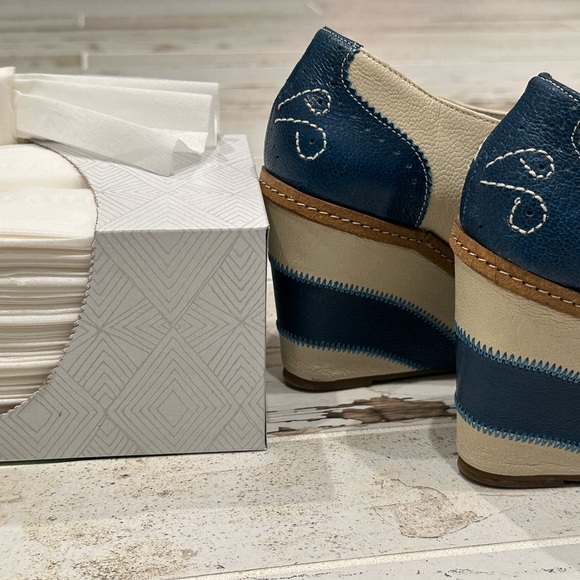 Anthropologie RARE “Brighton Oxford Wedges” by Pilcro & The Letterpress - Picture 9 of 13